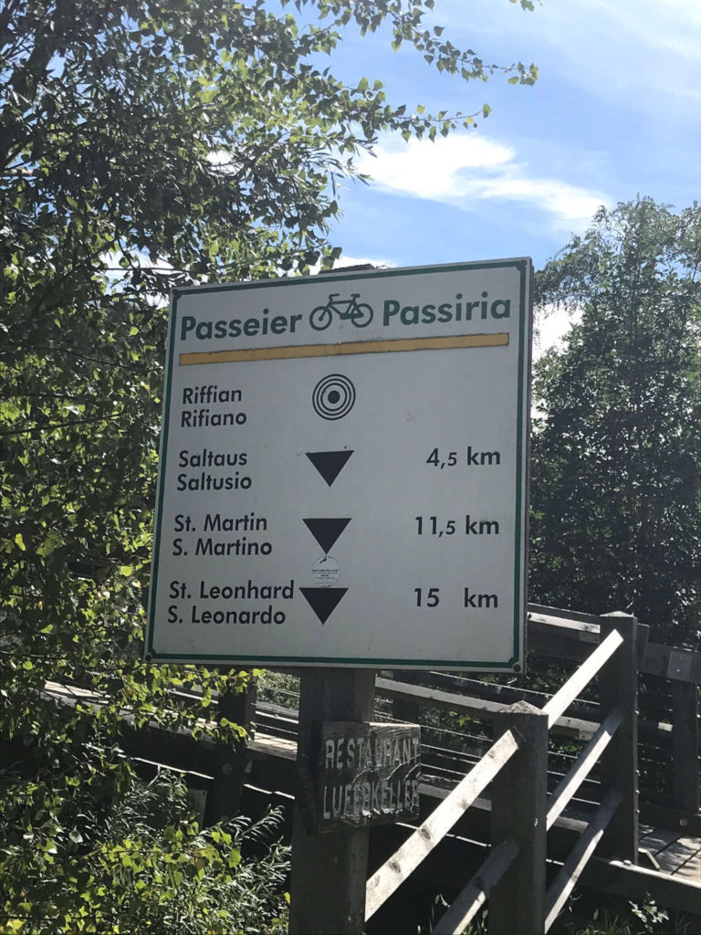 Schild Passeierradweg