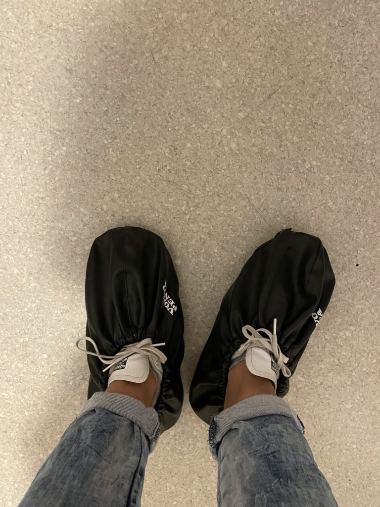 Schuhe ausziehen