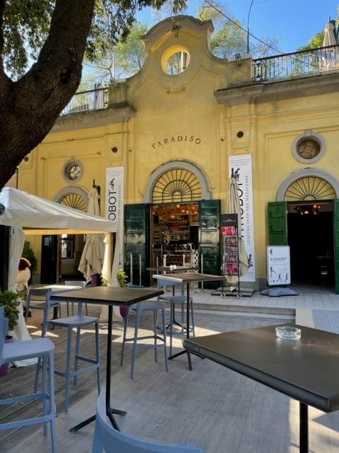 Cafe Paradiso