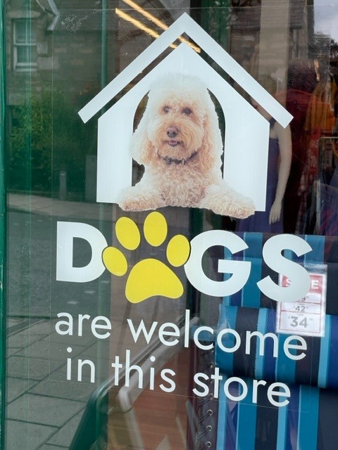 Hunde willkommen