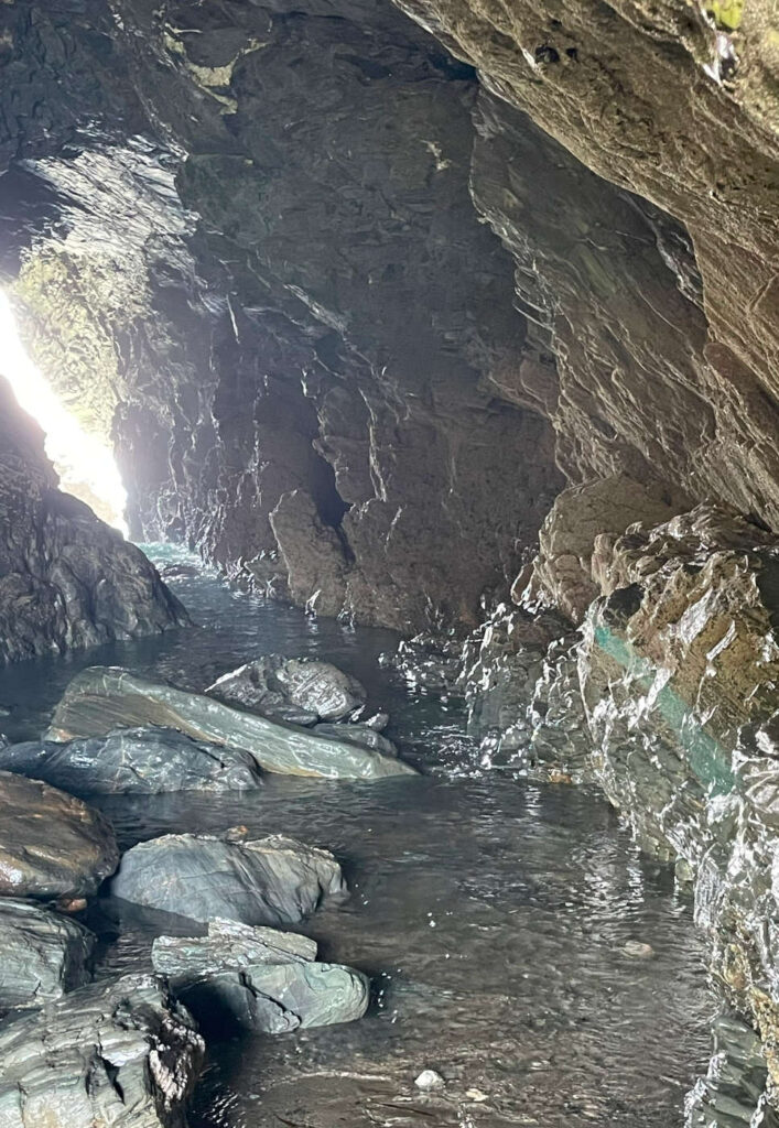 Merlins Höhle
